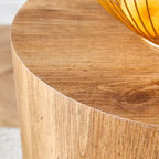 Table basse ronde de 40 cm, bois/blanc, plateau à motifs, une personne, salon
