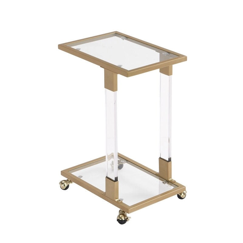 Table d'appoint contemporaine en forme de C Grondin avec plateau en verre trempé, structure en acier et acrylique, roulettes verrouillables