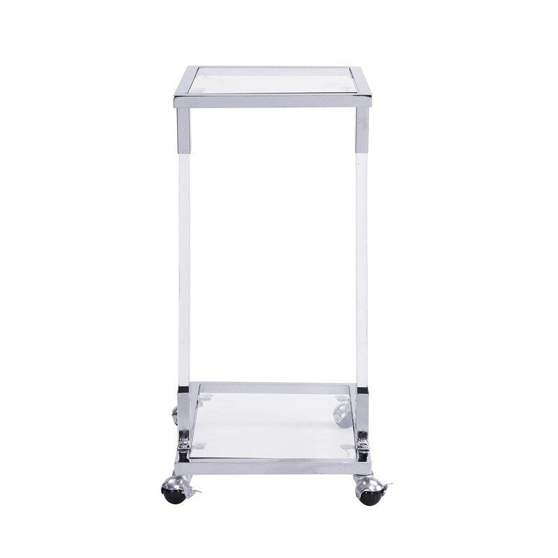 Table d'appoint contemporaine en forme de C Grondin avec plateau en verre trempé, structure en acier et acrylique, roulettes verrouillables
